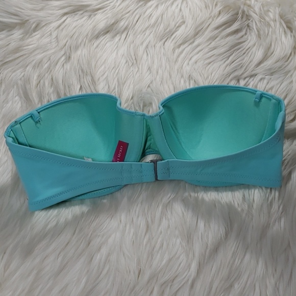 Victoria's secret strapless bikini top size 34C - Picture 2 of 4